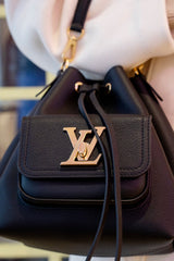 Louis Vuitton Louis Vuitton Lockme Bucket Bag - ADL1720