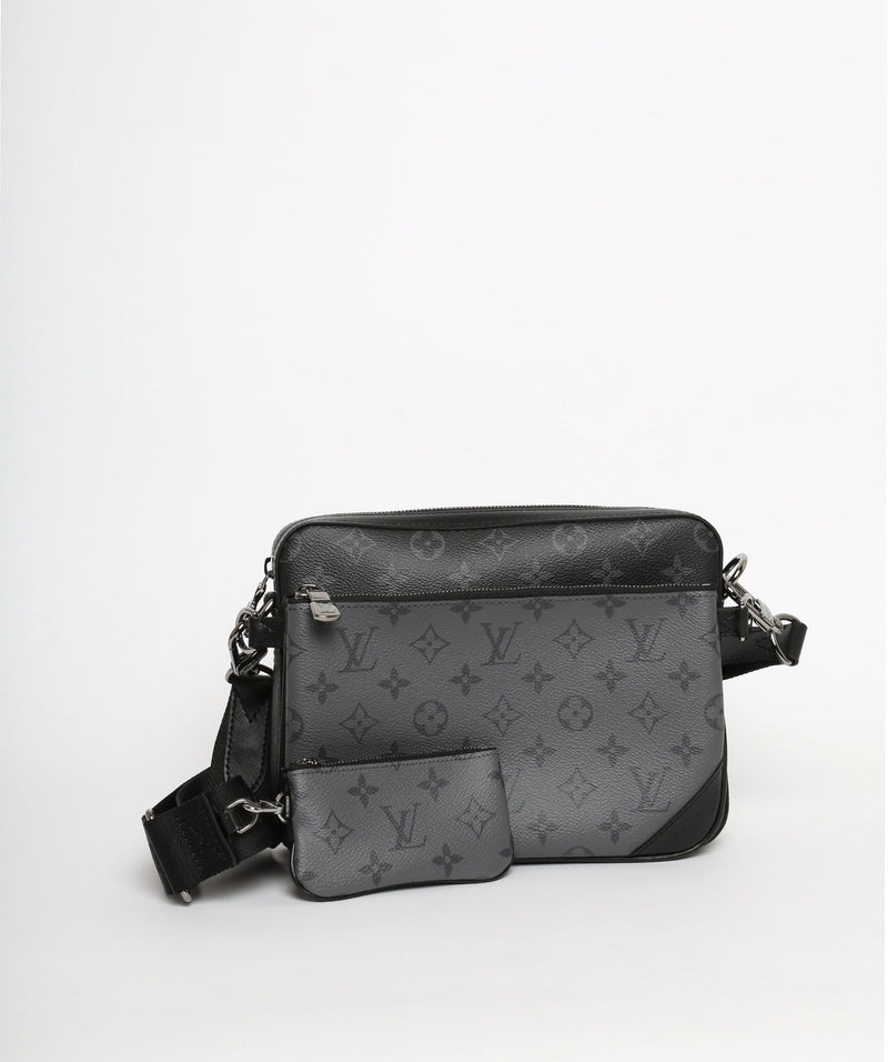 Louis Vuitton Men's Credit Card Cases - Bags