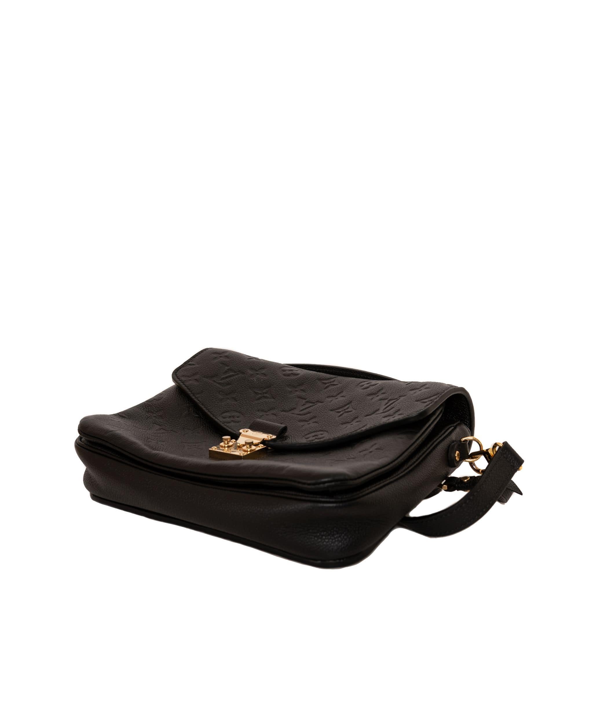 Louis Vuitton Louis Vuitton Metis bag  - ADL1050
