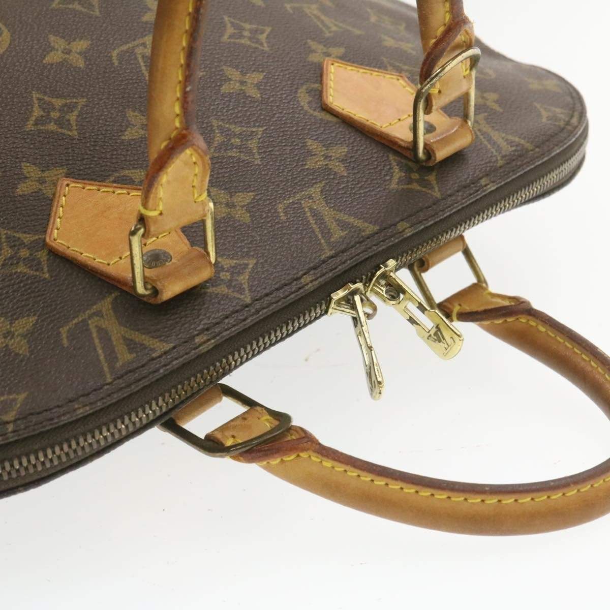 Louis Vuitton LOUIS VUITTON Monogram Alma Hand Bag  VI0946