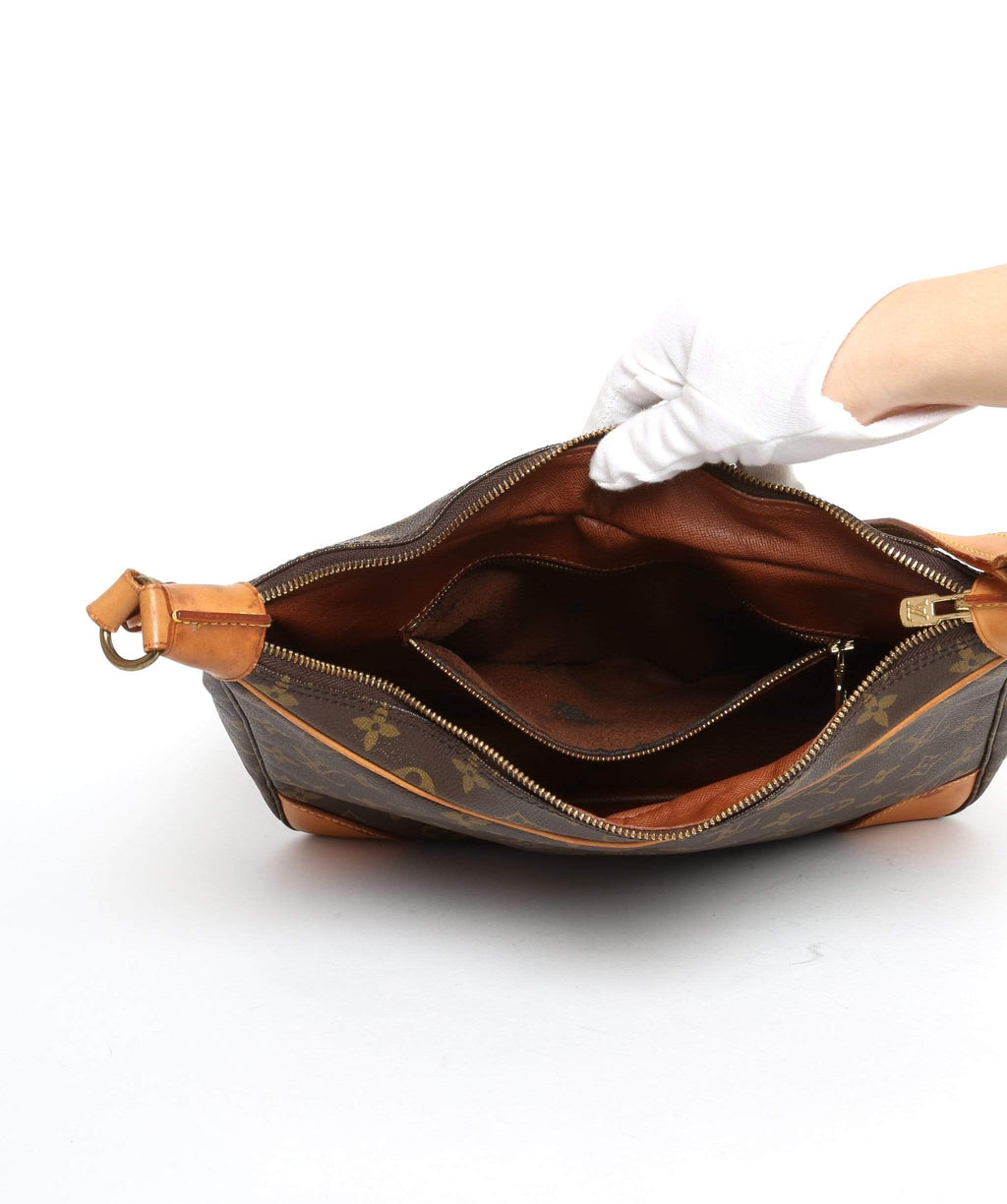 Louis Vuitton Boulogne Handbag 360037