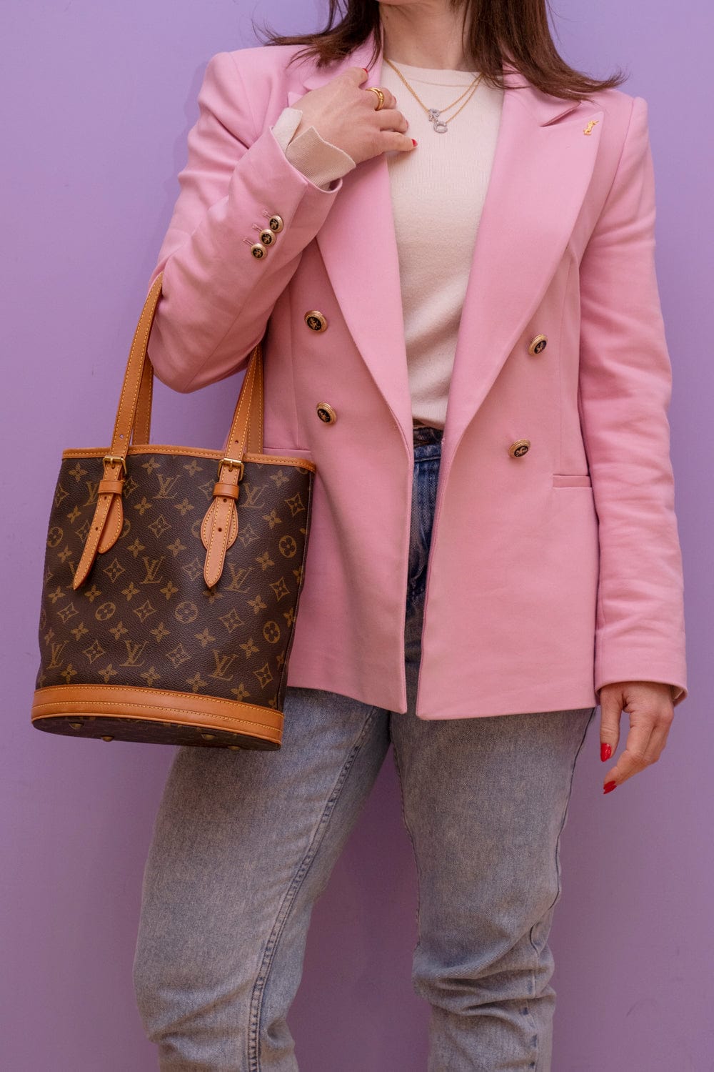 Louis Vuitton Louis Vuitton Monogram Bucket Bag PM - AWL2204