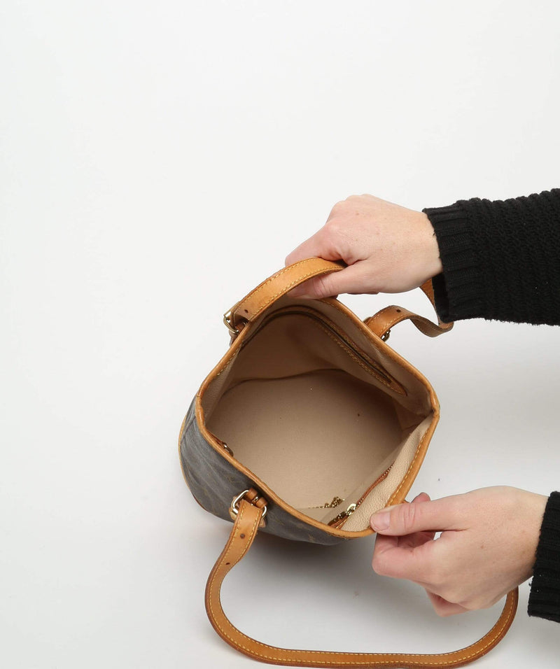 LOUIS VUITTON Bucket PM Monogram Canvas Shoulder Bag - 30% Off