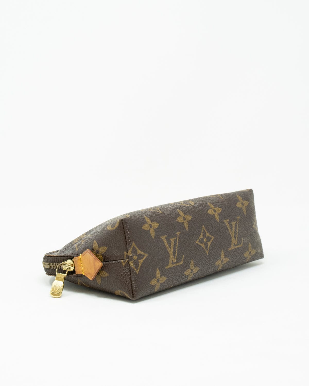 Louis Vuitton Louis Vuitton Monogram Cosmetic Pouch PM - AWL2194