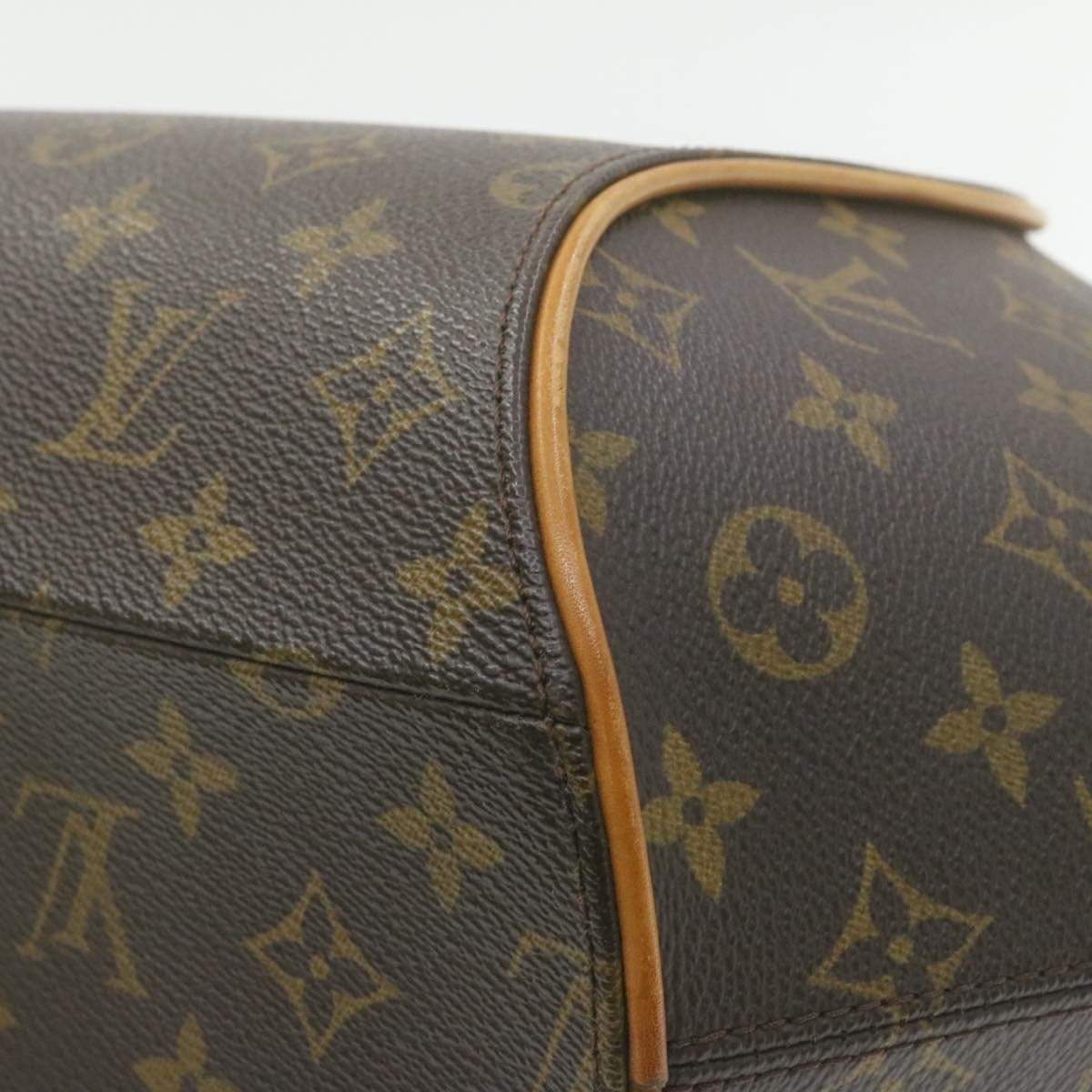 Louis Vuitton Louis Vuitton Monogram Ellipse MM MW2233