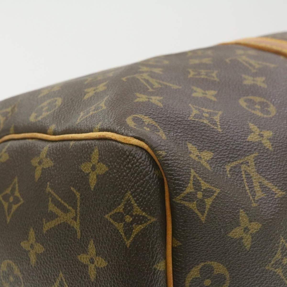 Louis Vuitton Louis Vuitton Monogram Keepall 50 Bag MW2229