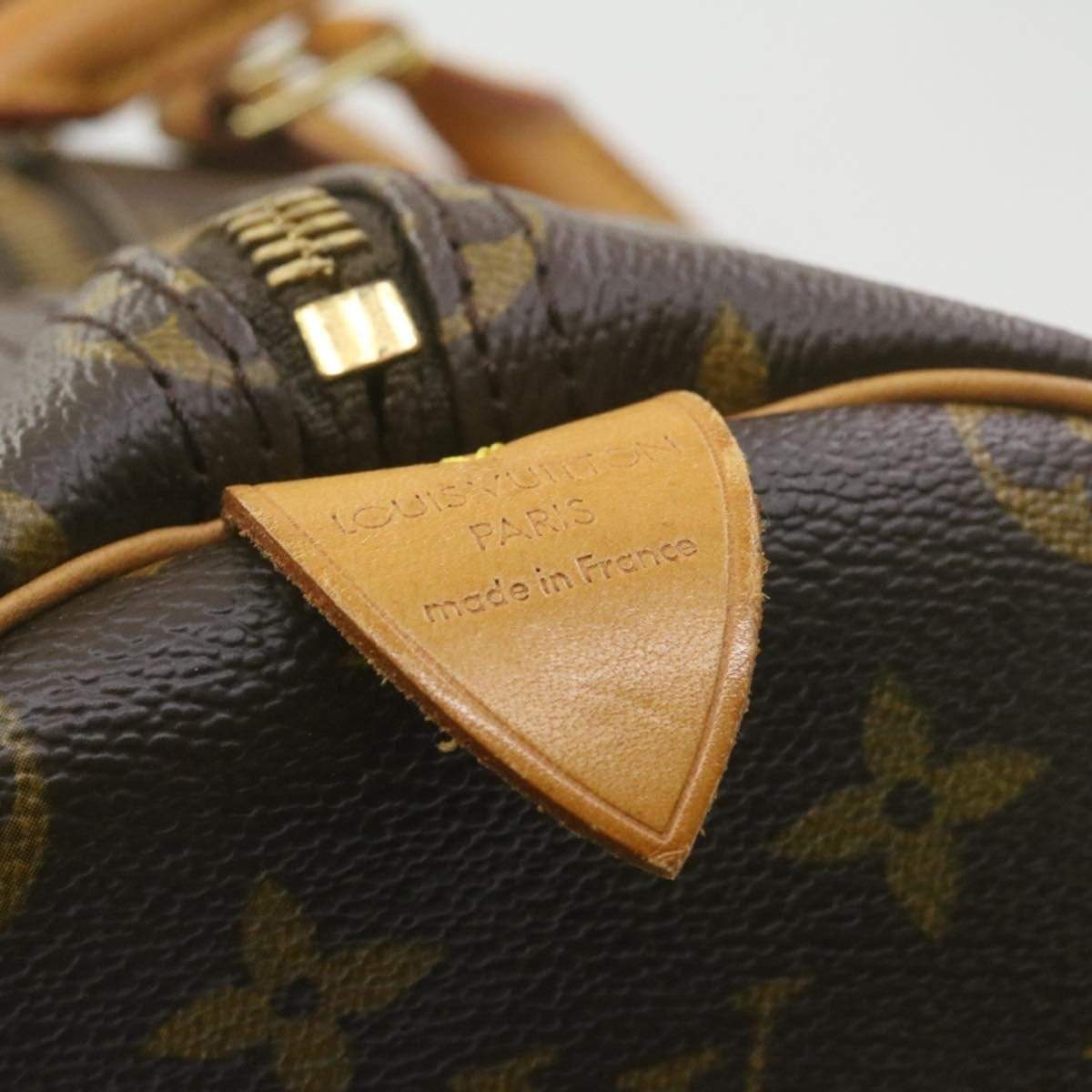 Louis Vuitton Louis Vuitton Monogram Keepall 50 MW2228