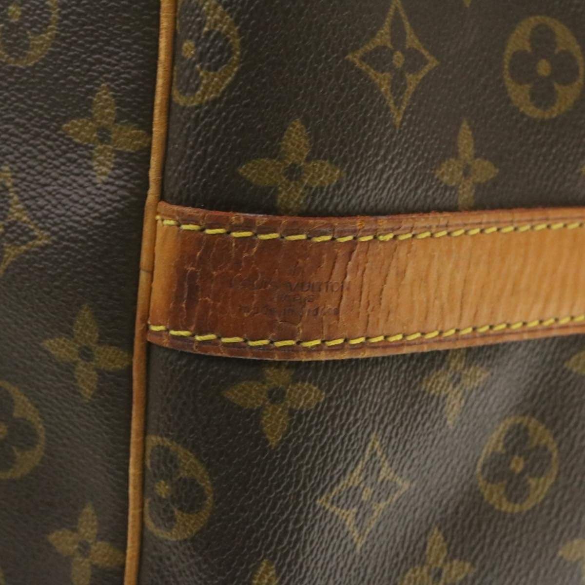 Louis Vuitton Louis Vuitton Monogram Keepall Bandouliere 60