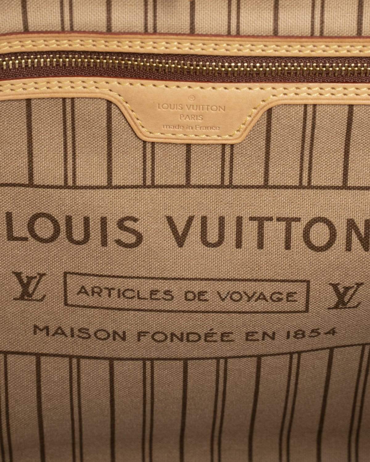 Louis Vuitton Louis Vuitton Monogram Neverfull MM - AGL1436