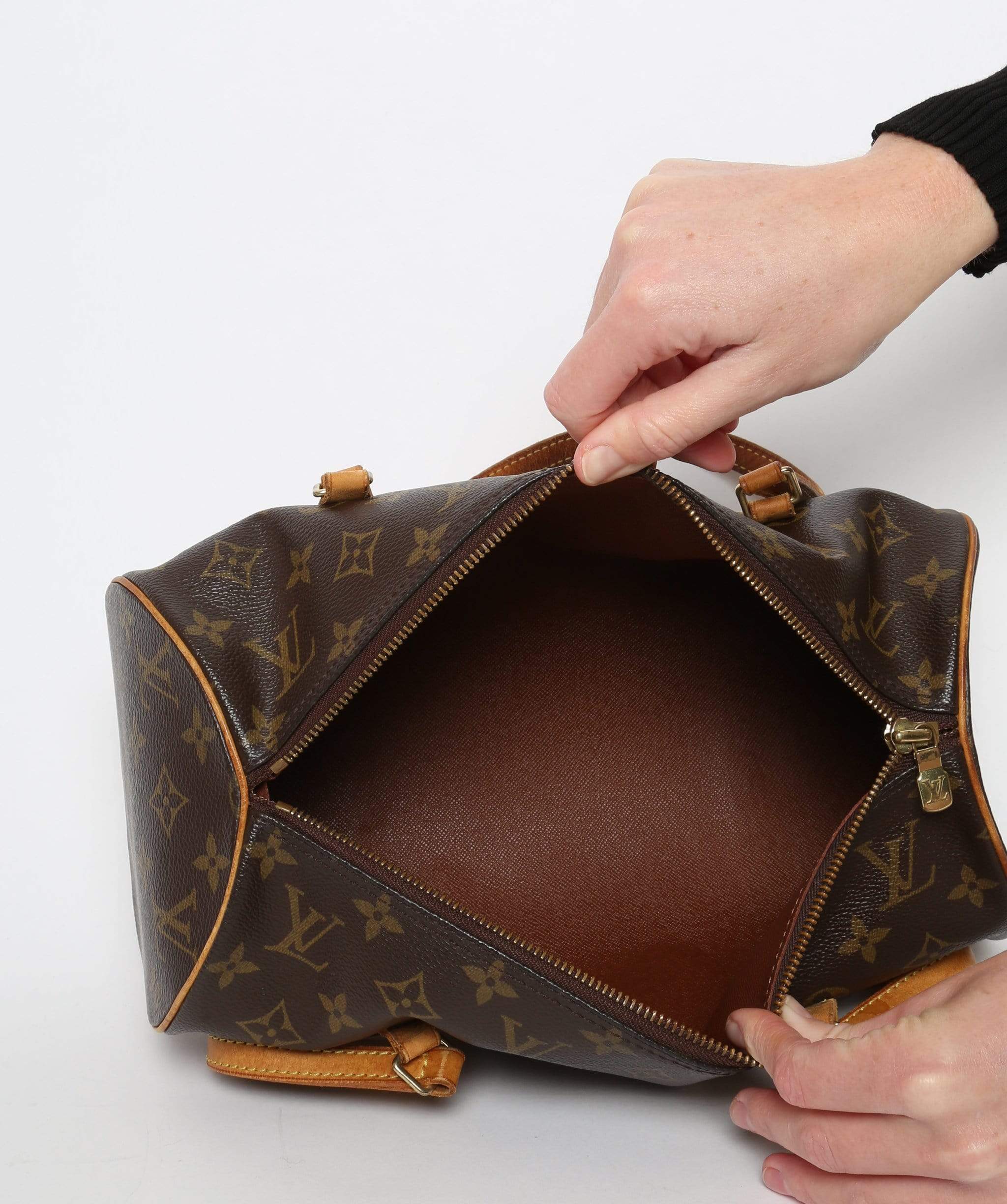 Louis Vuitton Louis Vuitton Monogram Papillon Bag 30 MB1025