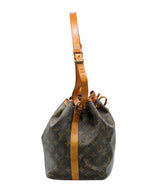 Louis Vuitton LOUIS VUITTON Monogram Petit Noe Shoulder Bag NW3016