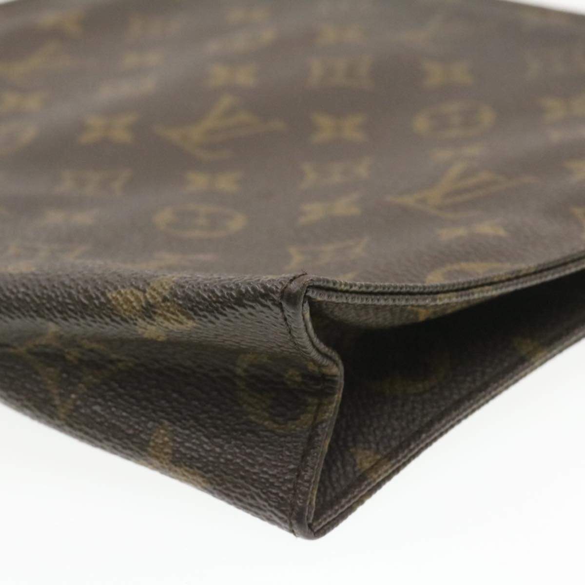 Louis Vuitton Louis Vuitton Monogram Poche Toilette 26