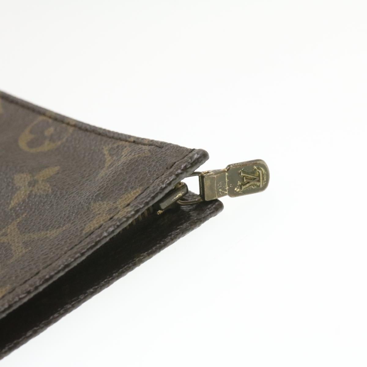 Louis Vuitton Louis Vuitton Monogram Poche Toilette 26