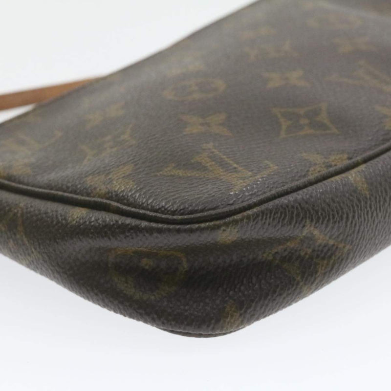 Louis Vuitton LOUIS VUITTON Monogram Pochette Accessoires Bag AWL1051