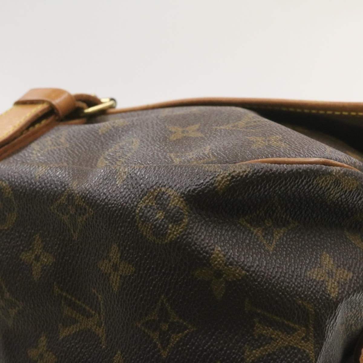 Louis Vuitton LOUIS VUITTON Monogram Saumur 30 Shoulder Bag