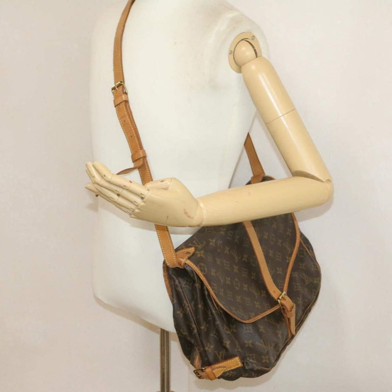 LOUIS VUITTON Monogram Saumur 30 Shoulder Bag – LuxuryPromise