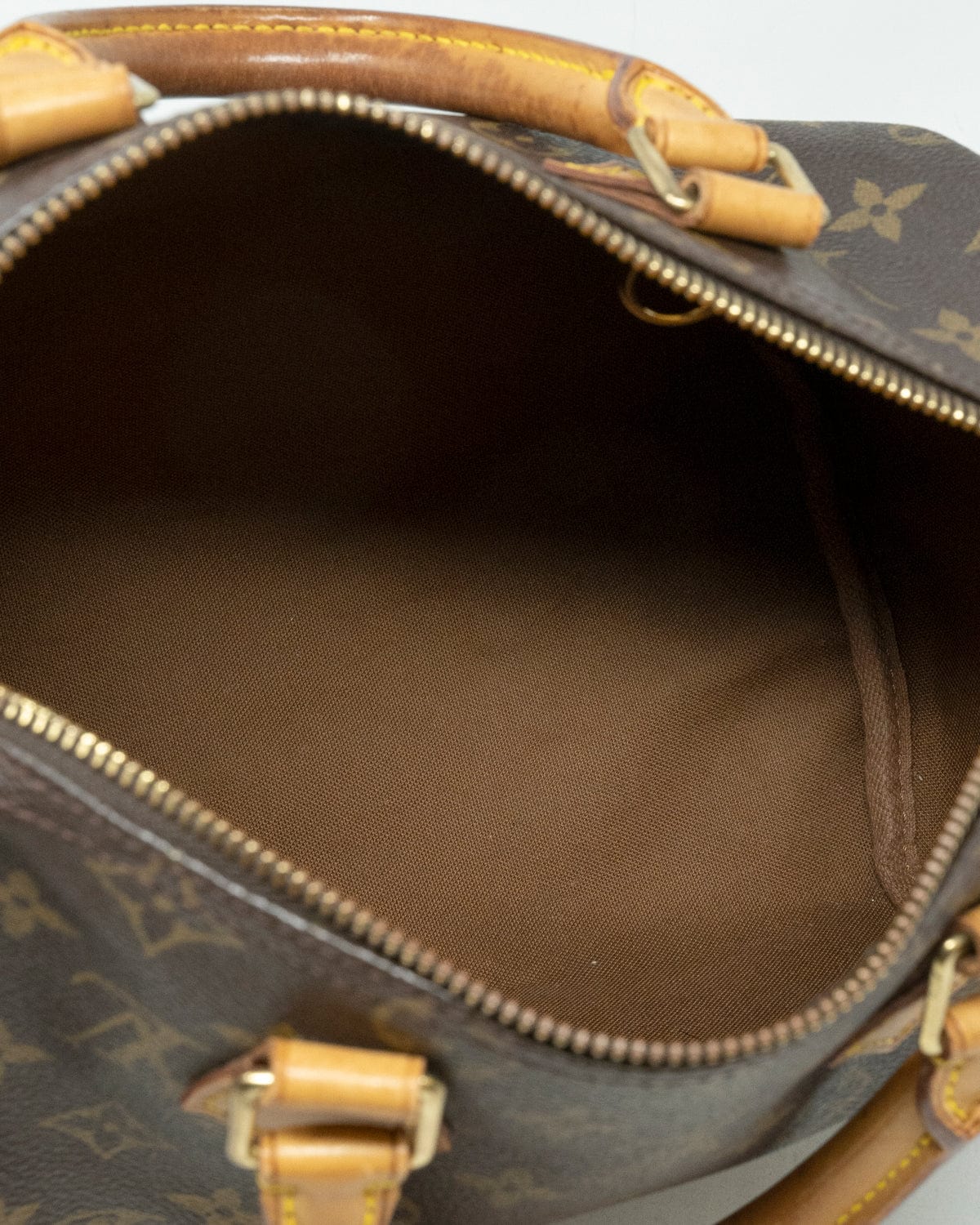 Louis Vuitton Louis Vuitton Monogram Speedy 25 ASL2707