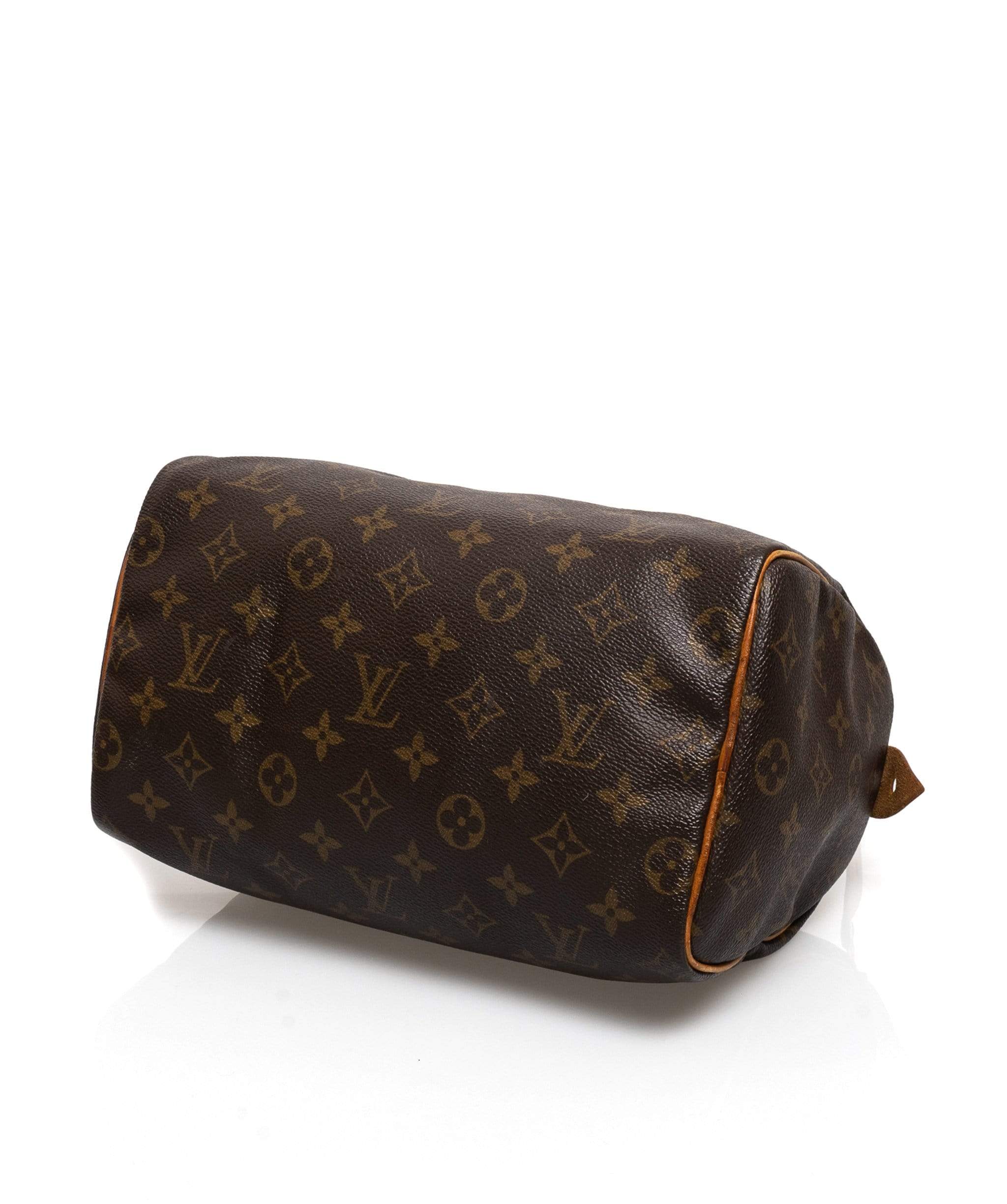 Louis Vuitton LOUIS VUITTON Monogram Speedy 25 Handbag  - AWL1582