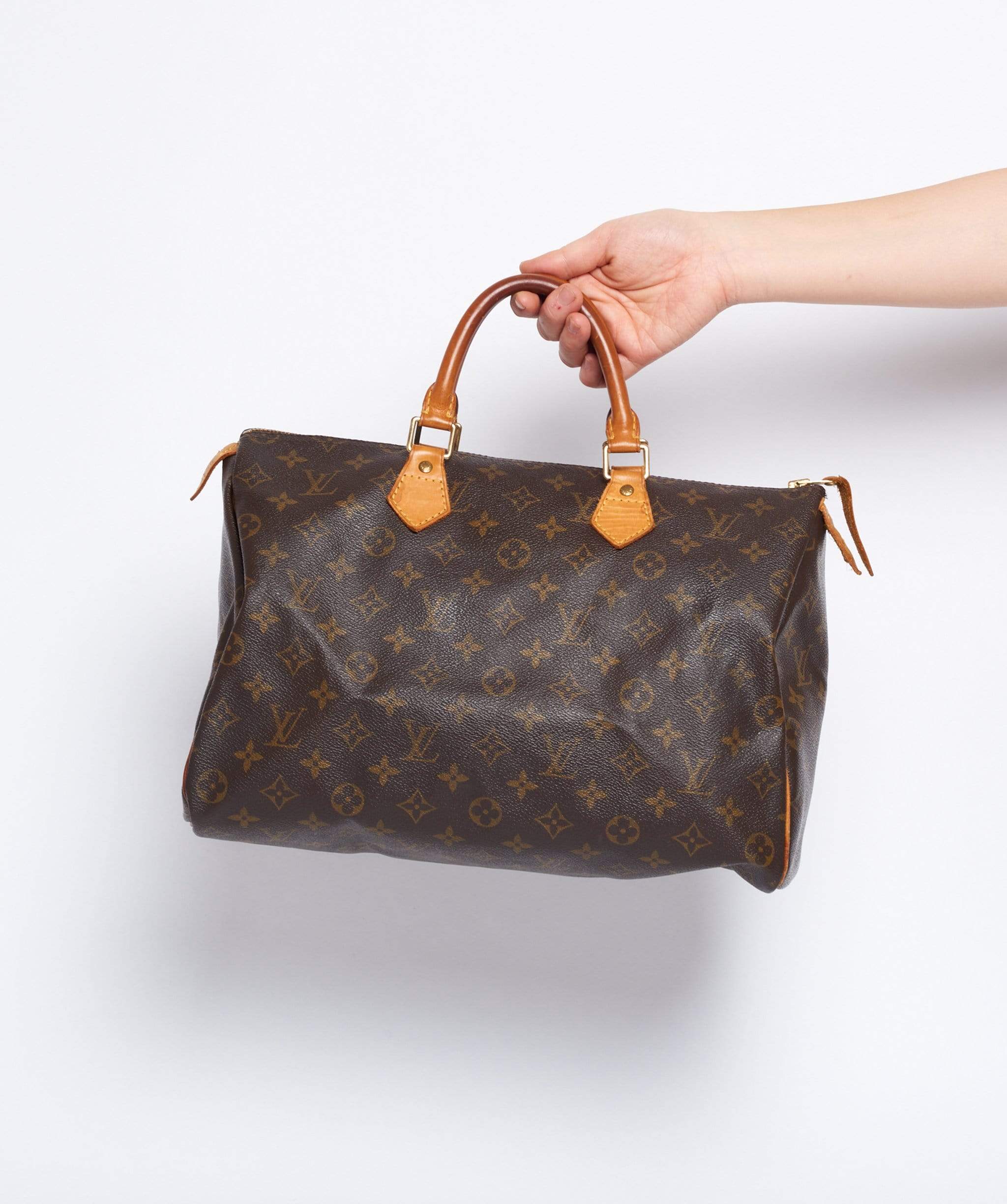 Louis Vuitton LOUIS VUITTON Monogram Speedy 35 Handbag MB0091