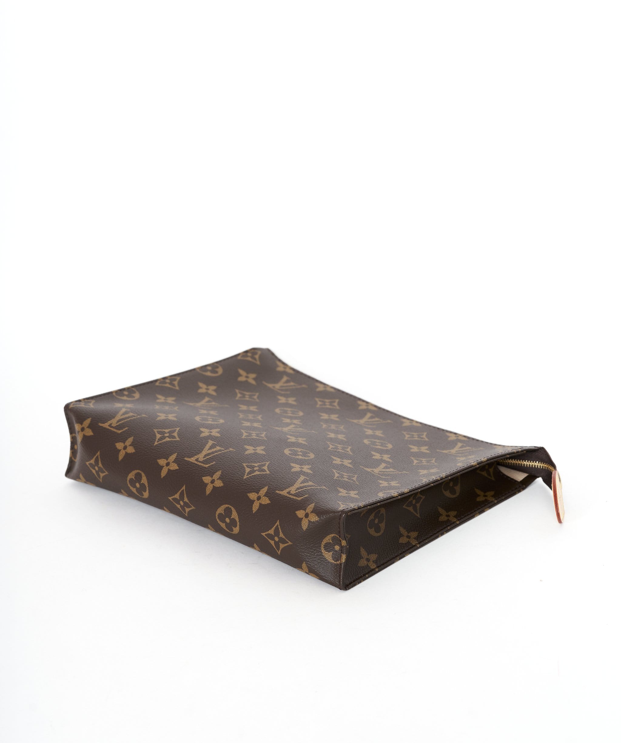 Louis Vuitton Louis Vuitton Monogram Toiletry Pouch 26