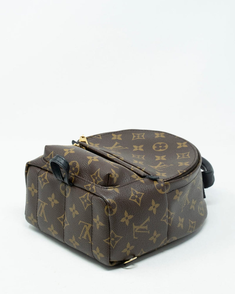 Louis Vuitton Carryall PM