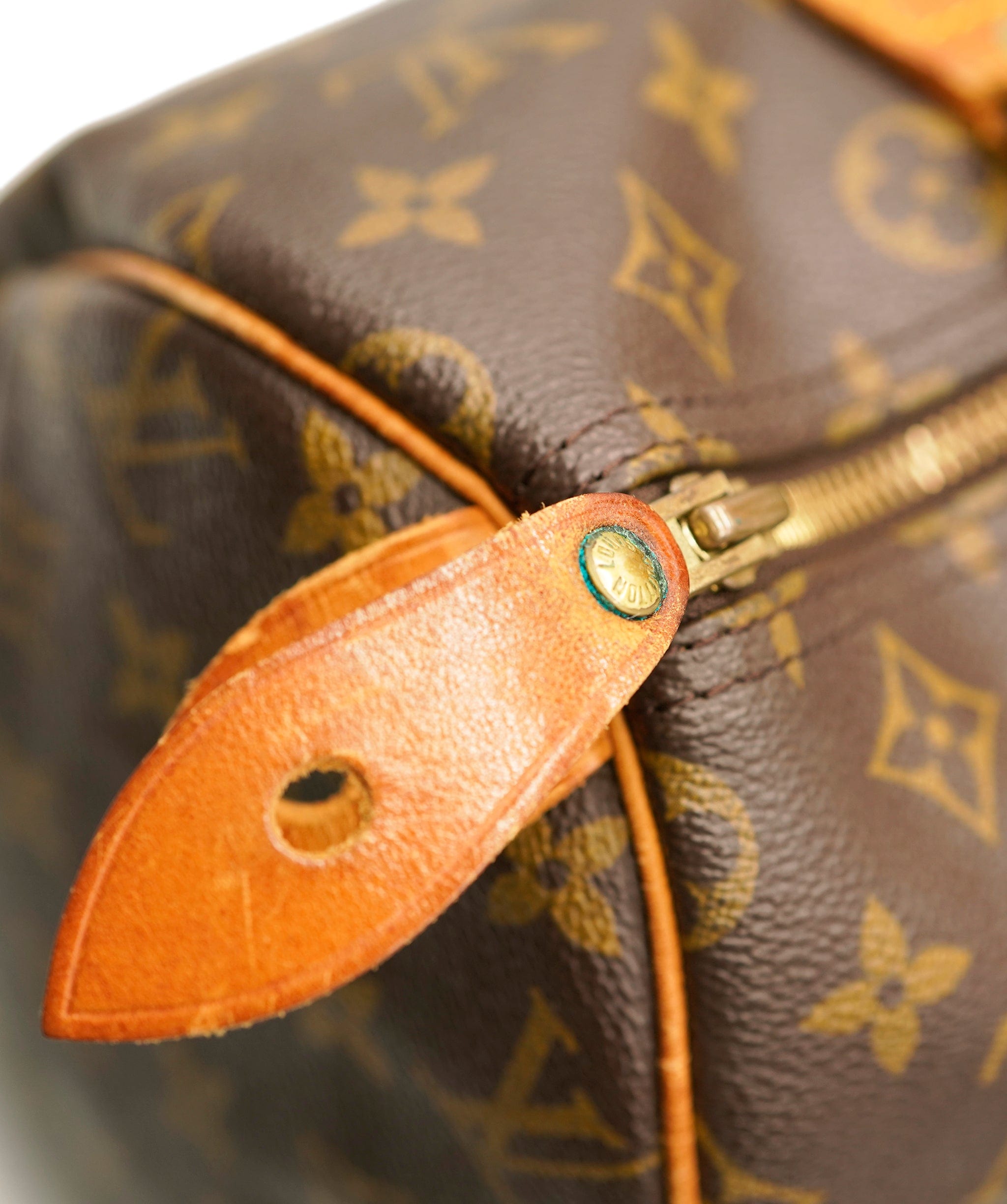 Louis Vuitton Louis Vuitton Speedy 30 Brown Monogram Canvas AWL4395