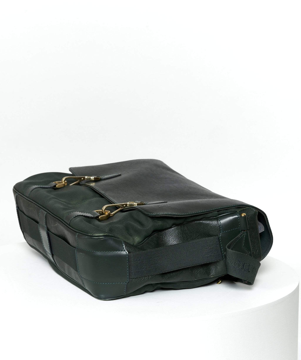 LOUIS VUITTON Taiga Del Sous Shoulder Bag SP0081 – LuxuryPromise