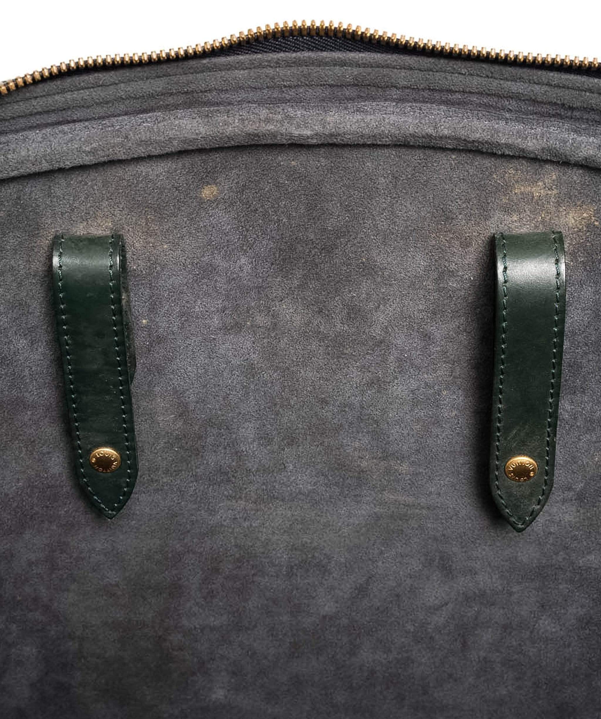 Louis Vuitton LOUIS VUITTON Taiga Kendall PM Boston Bag -  AWL2032