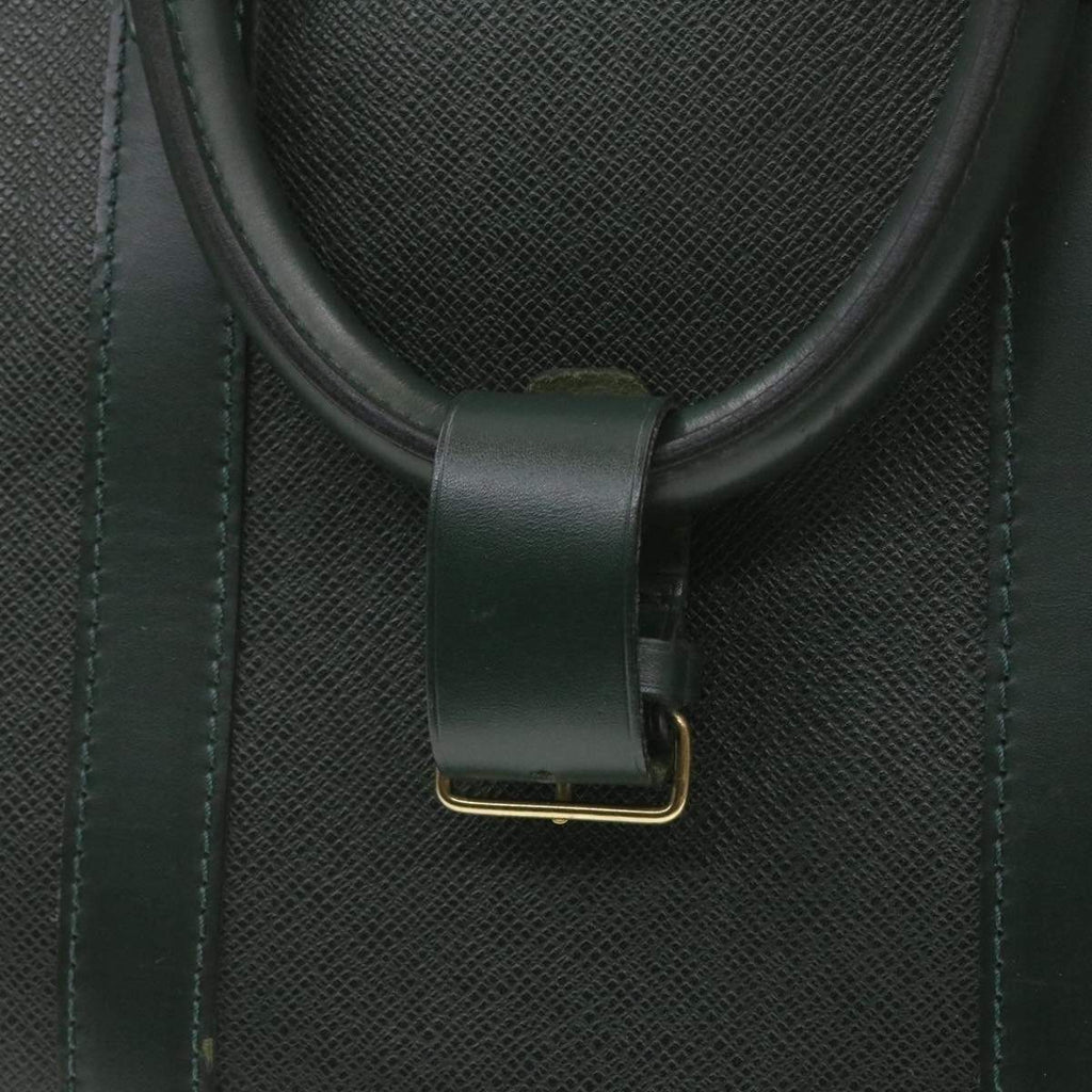 Louis Vuitton Green Taiga Leather Kendall PM with Strap 10lv1108