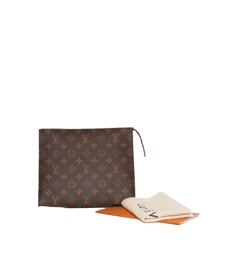 Louis Vuitton Toiletry pouch 26 Monogram Brown Leather ref.219445 - Joli  Closet