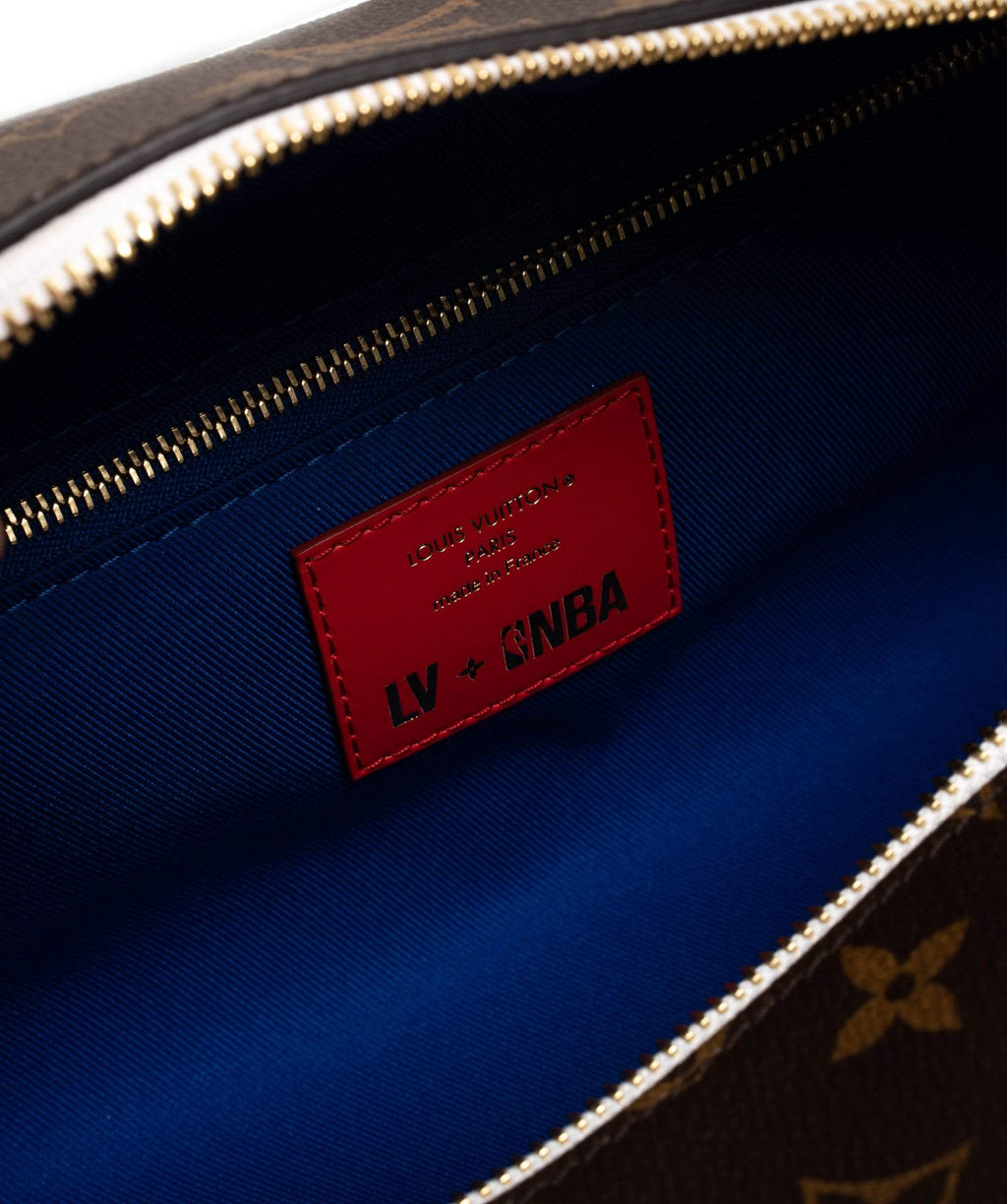 Necessaire Louis Vuitton Cloakroom Dopp Kit x NBA Black - Felix Imports