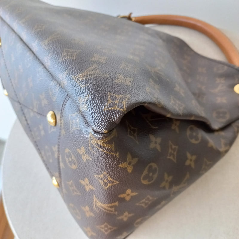 Handbag Shoulder Bag for Women, Louis Vuitton Monogram Artsy MM bag, ReAdore Shop