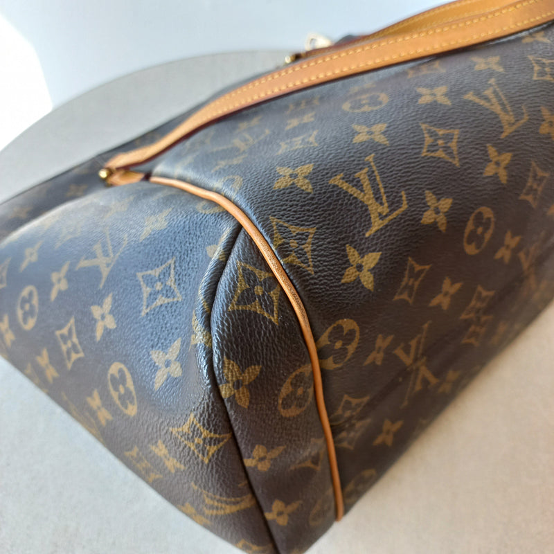 Louis Vuitton Monogram Totally MM Tote Bag MLX22005