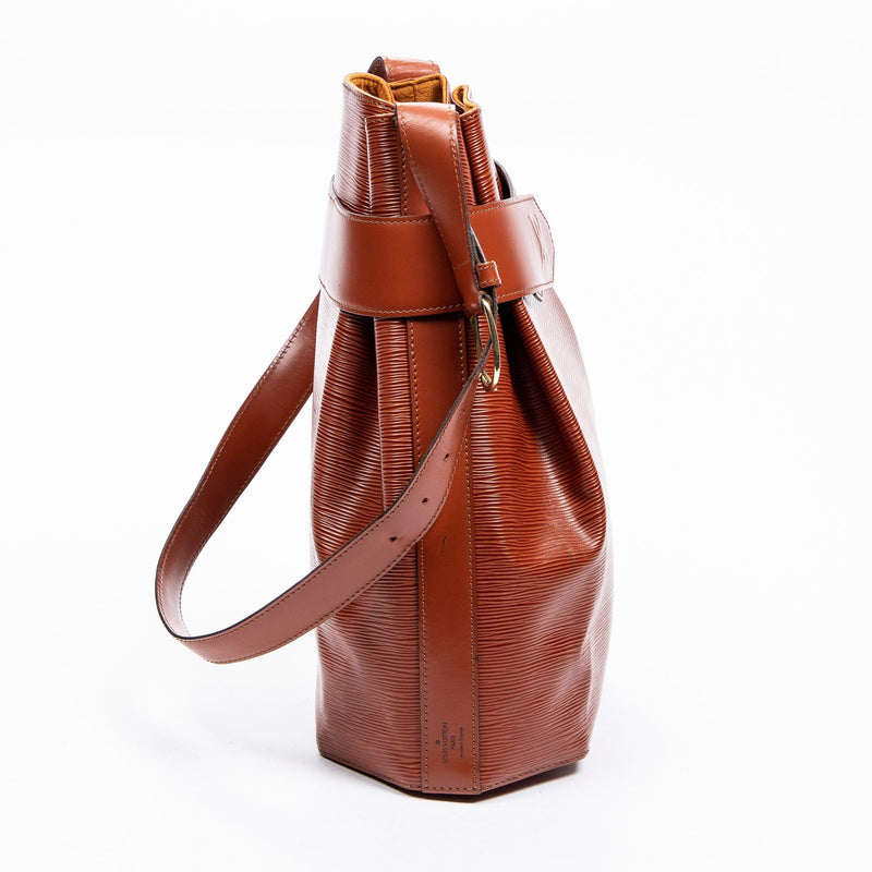 Louis Vuitton Vintage - Epi Sac Depaule Bag - Brown - Leather and Epi Leather  Handbag - Luxury High Quality - Avvenice