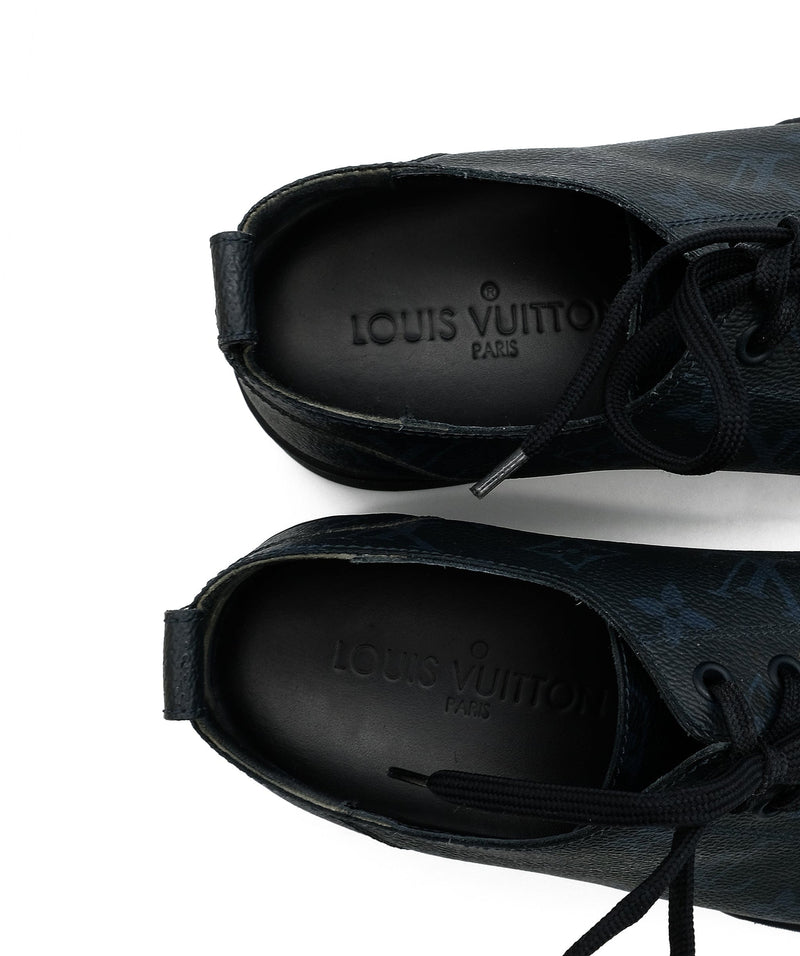 Louis Vuitton Navy Monogram Shoes Men's 5 RJC1907 – LuxuryPromise