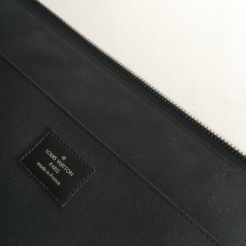 Pochette jour gm leather satchel Louis Vuitton Black in Leather - 32966816