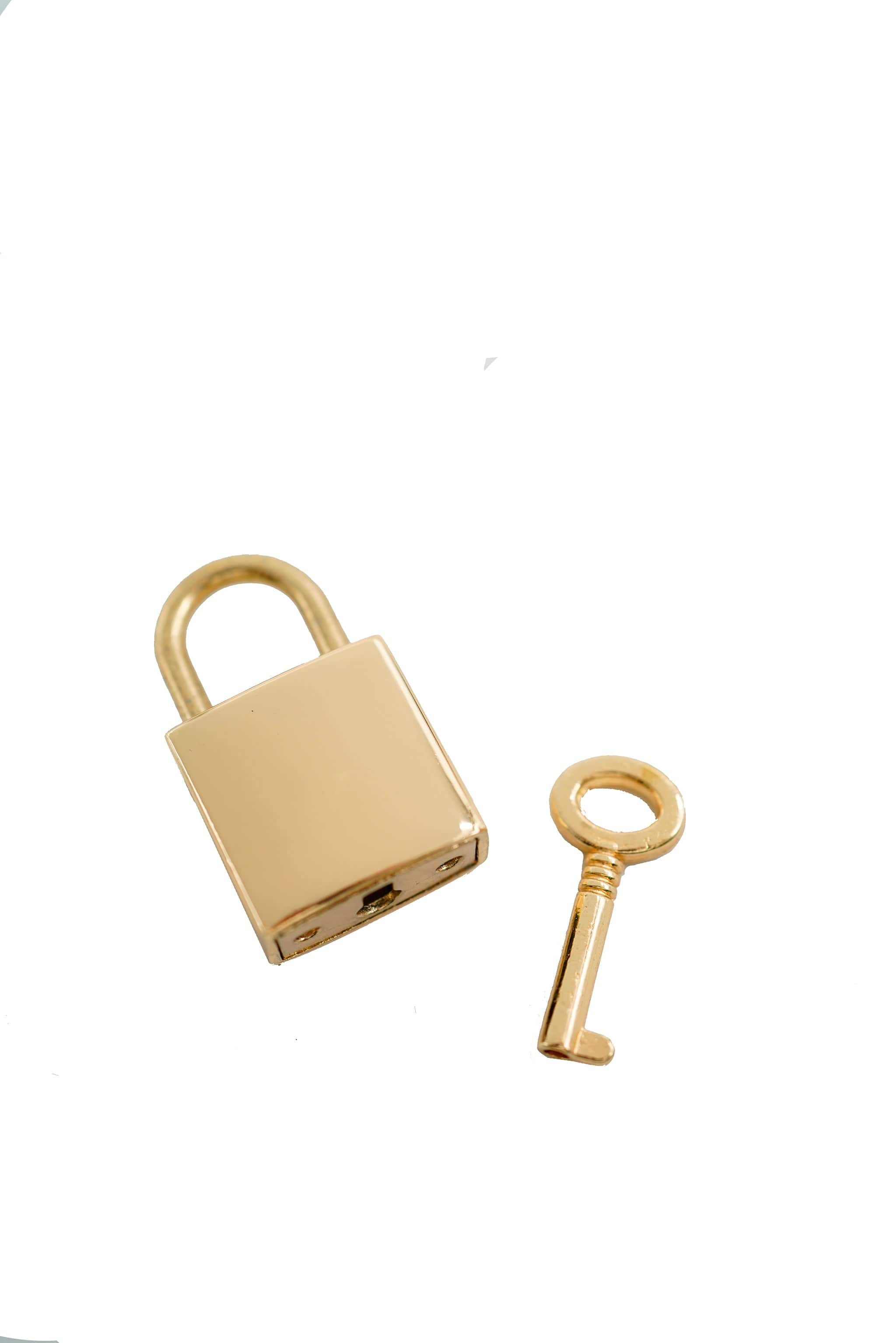 Luxury Promise Luxury Promise Gold Plain Padlock and key