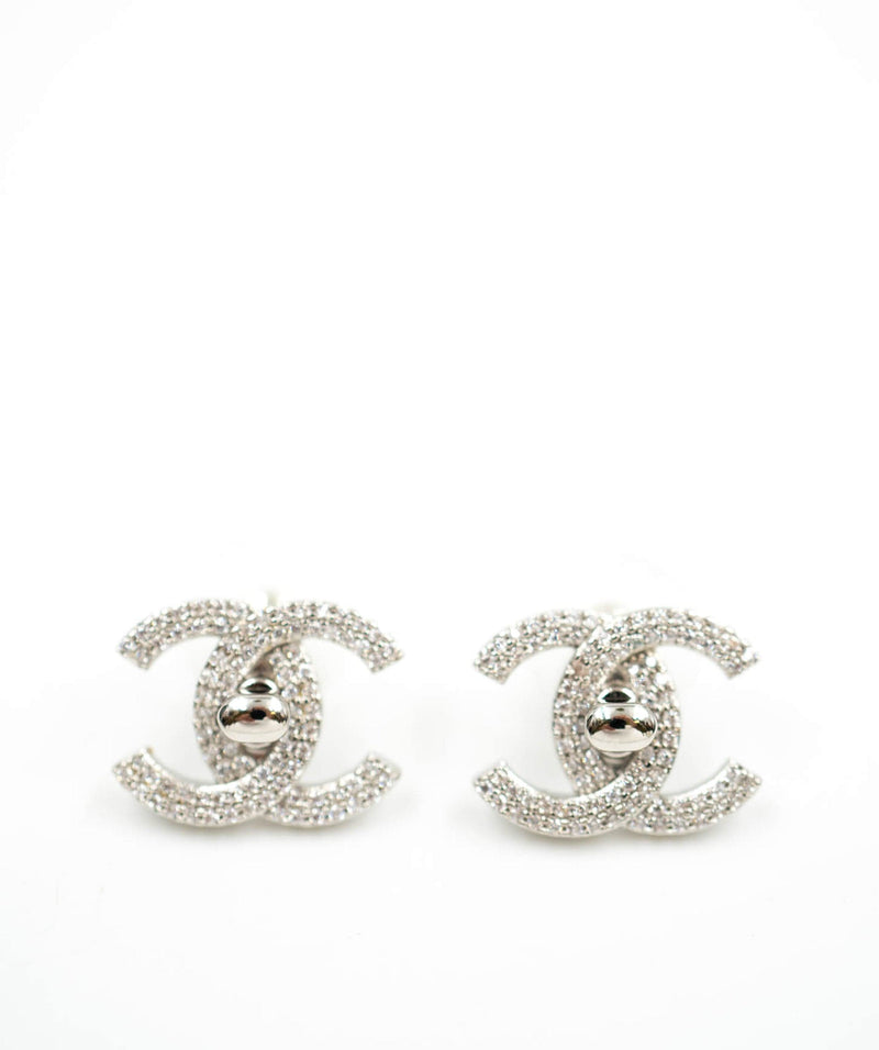 Chanel 2022 silver diamante turnlock earrings AVL1006 – LuxuryPromise