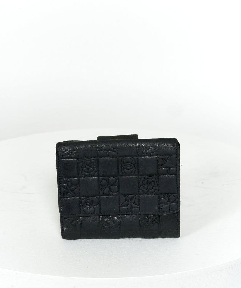 LuxuryPromise Chanel Symbol Lambskin purse