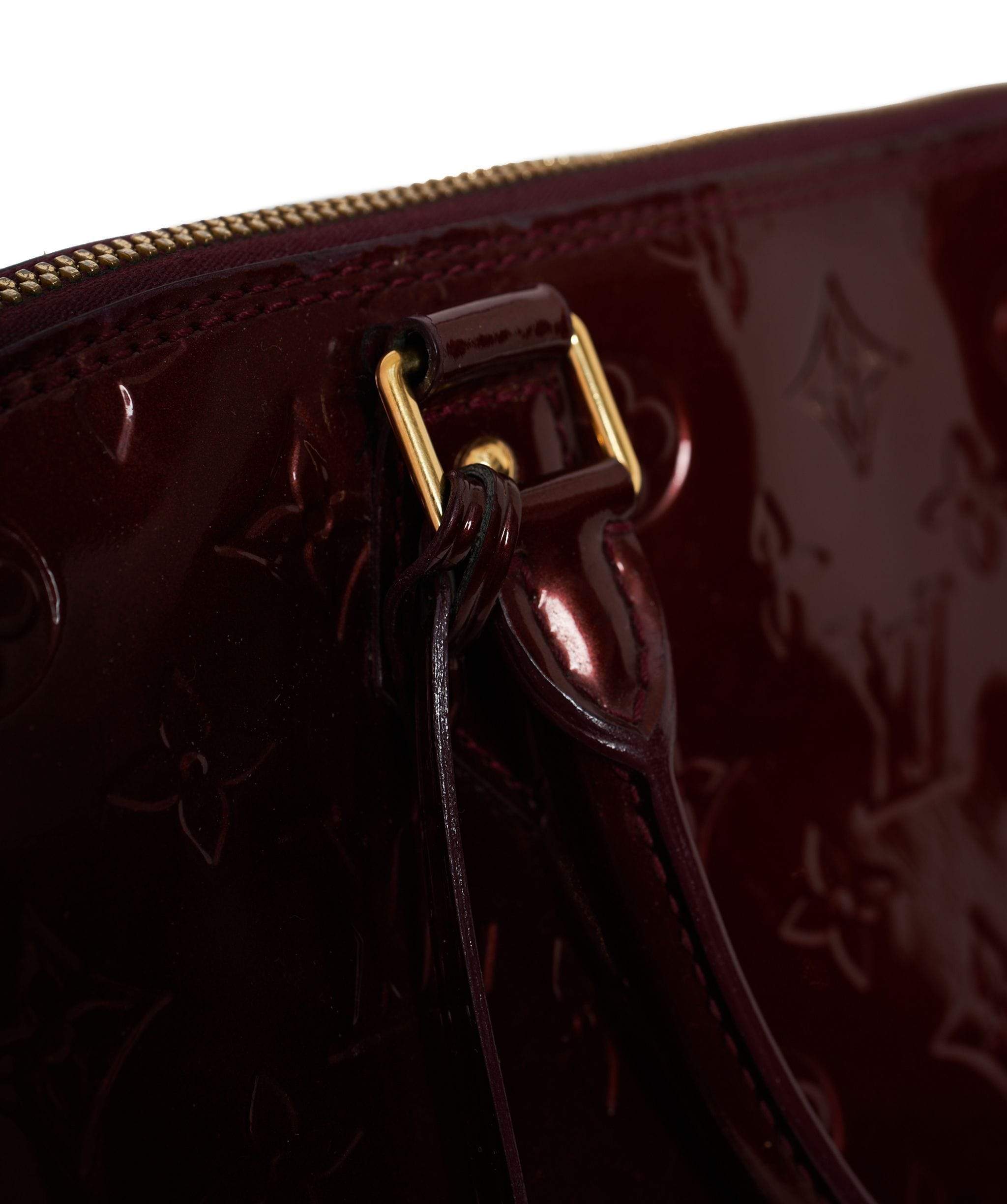 LuxuryPromise Louis Vuitton Burgundy Alma AGL1163