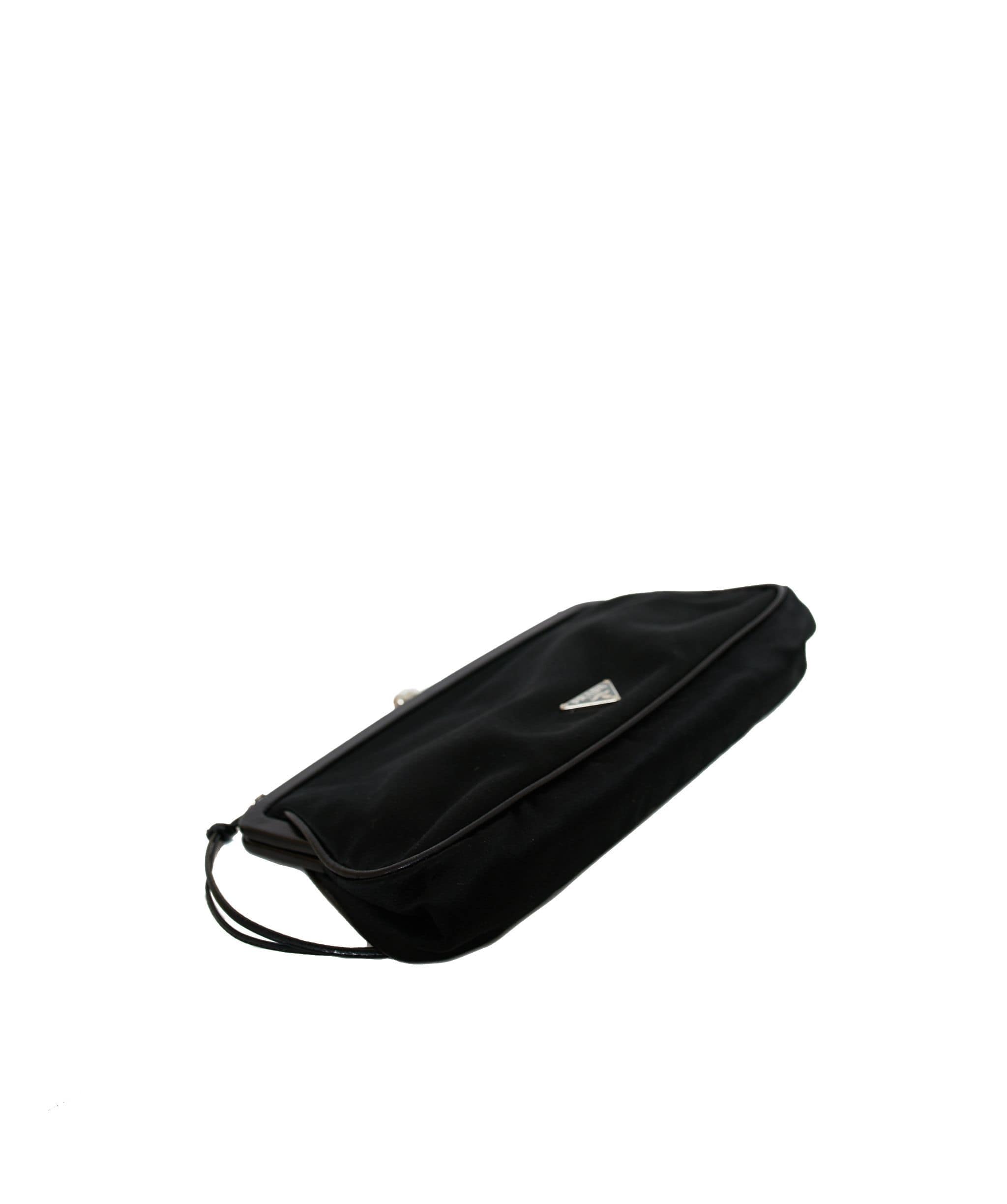 LuxuryPromise Prada Black Nylon Clutch Bag  AGL1165