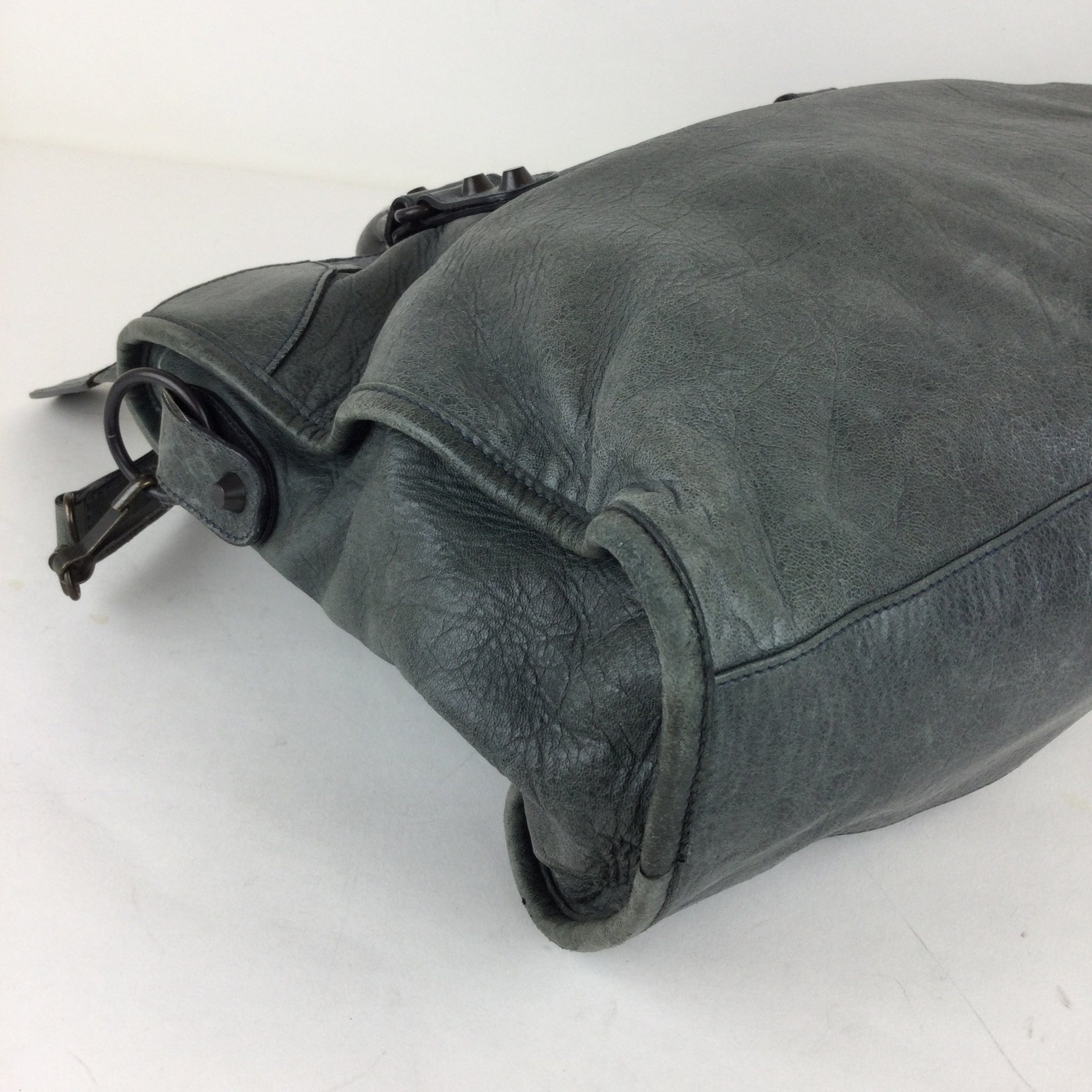 LuxuryPromise Balenciaga The City Leather 2way handbag Green 115748   With mirror