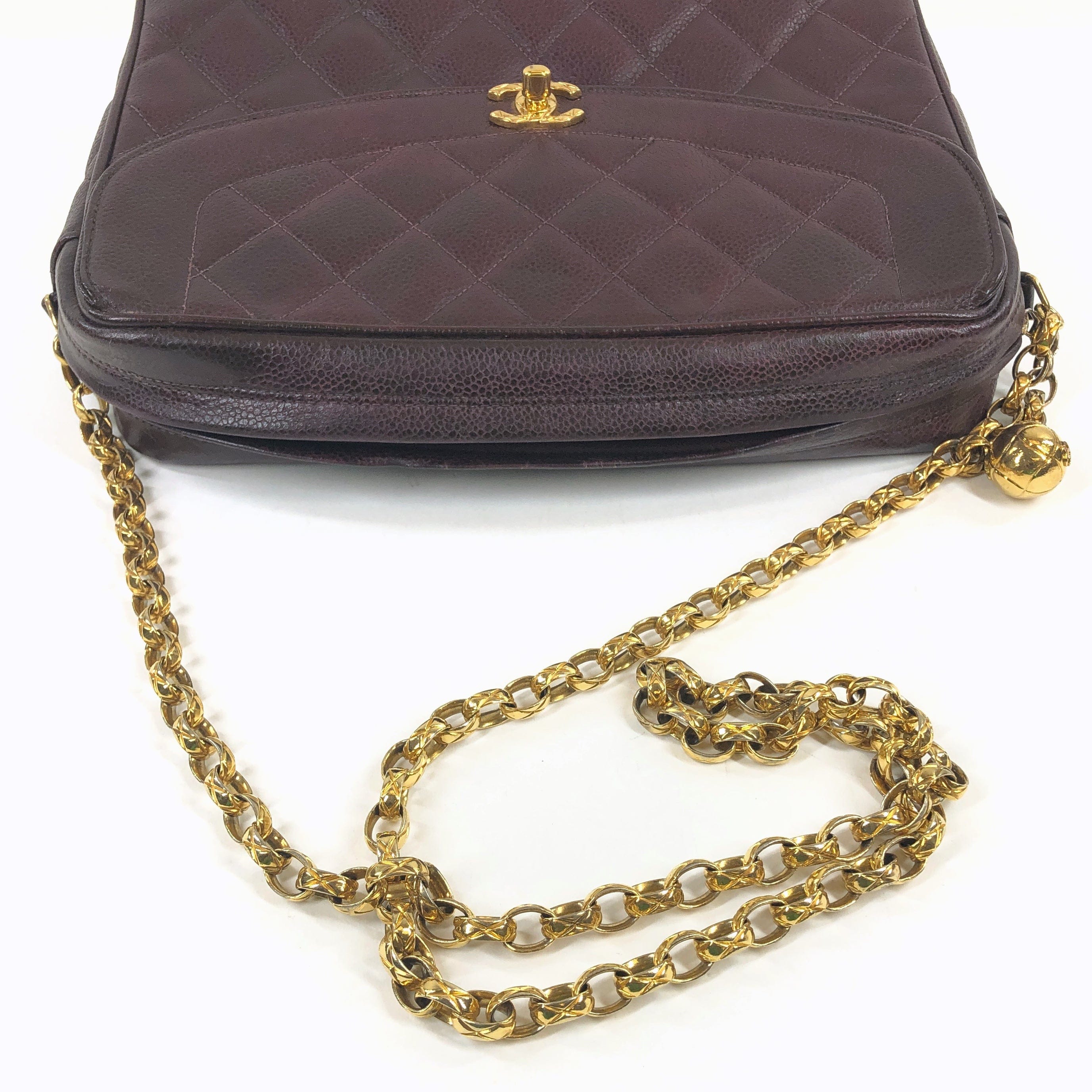 LuxuryPromise Chanel Caviar Messenger Bag