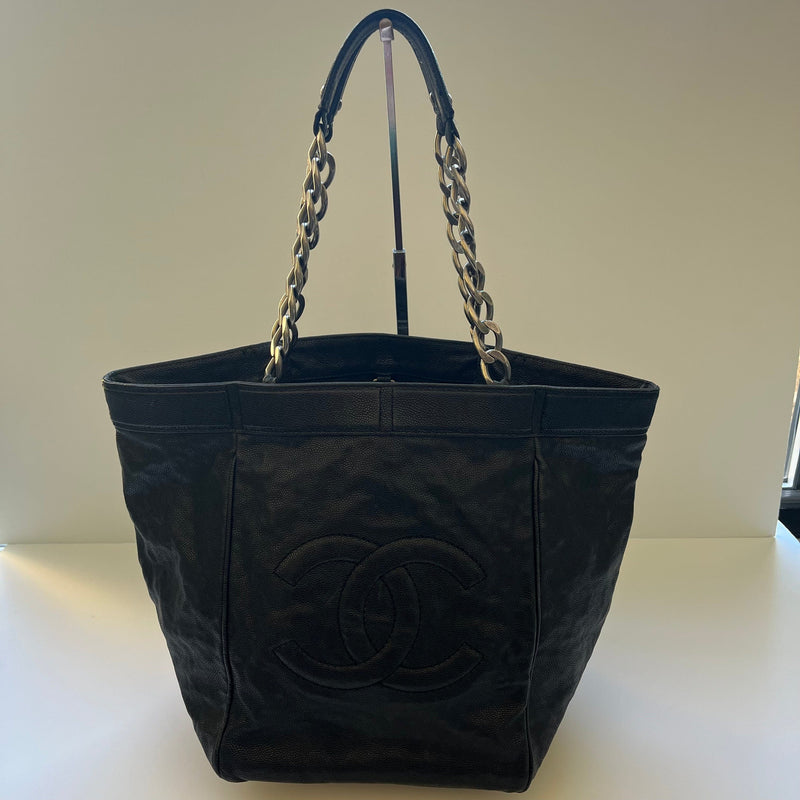 Chanel Grey Quilted Crinkled Leather Large CC Delivery Tote Chanel