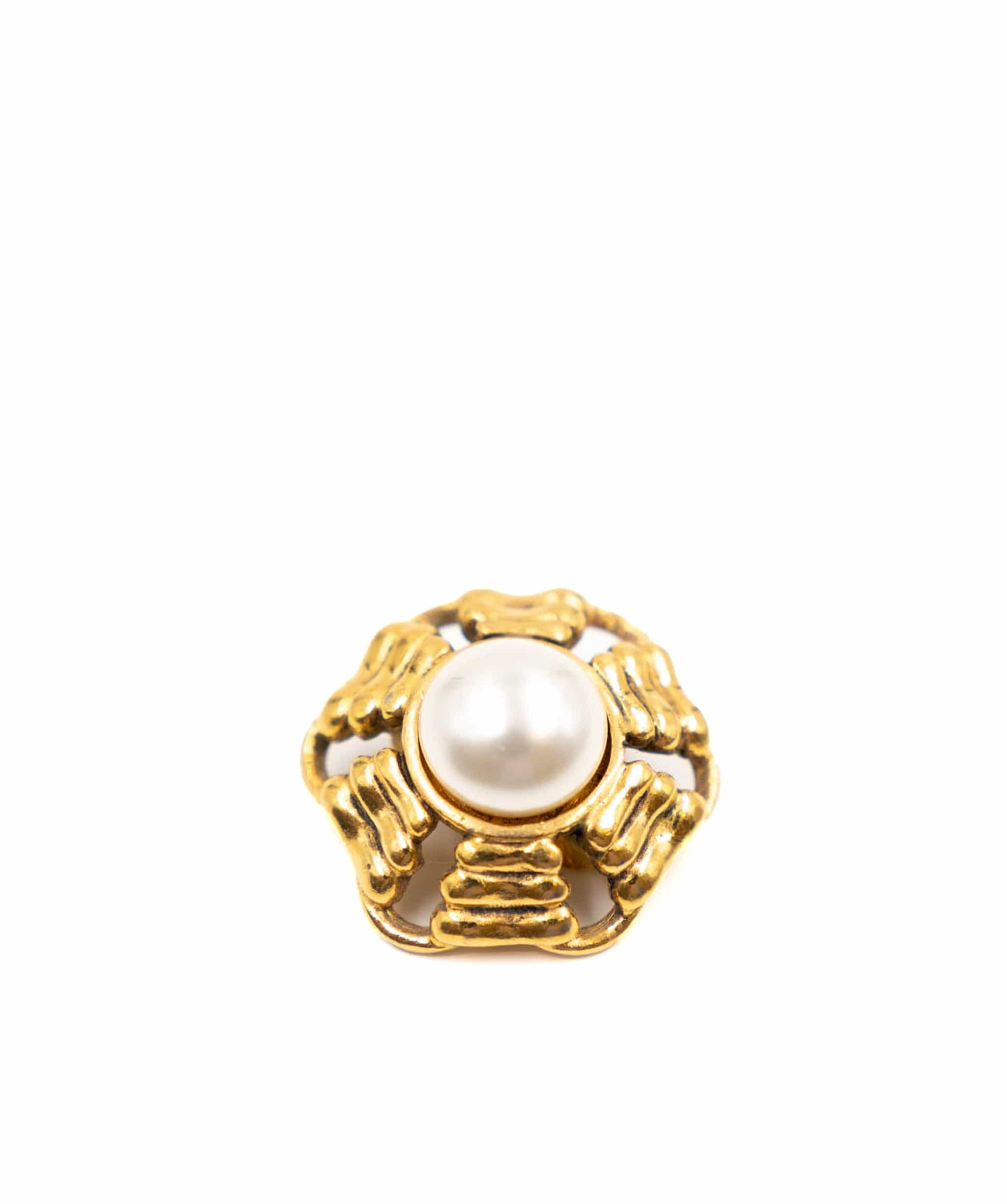 LuxuryPromise Chanel glass white bead clip-on earrings ASLPR2