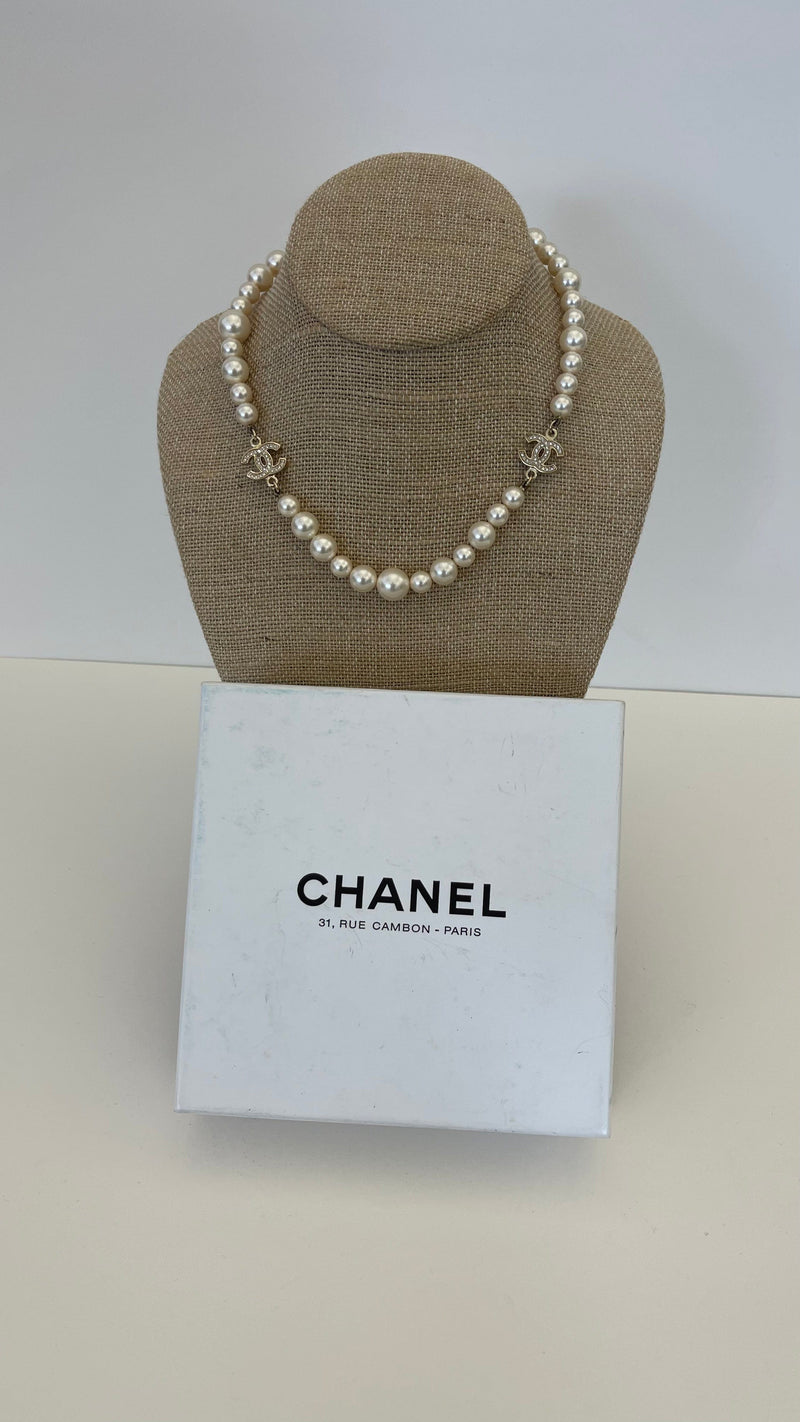 LuxuryPromise Chanel Pearl CC
