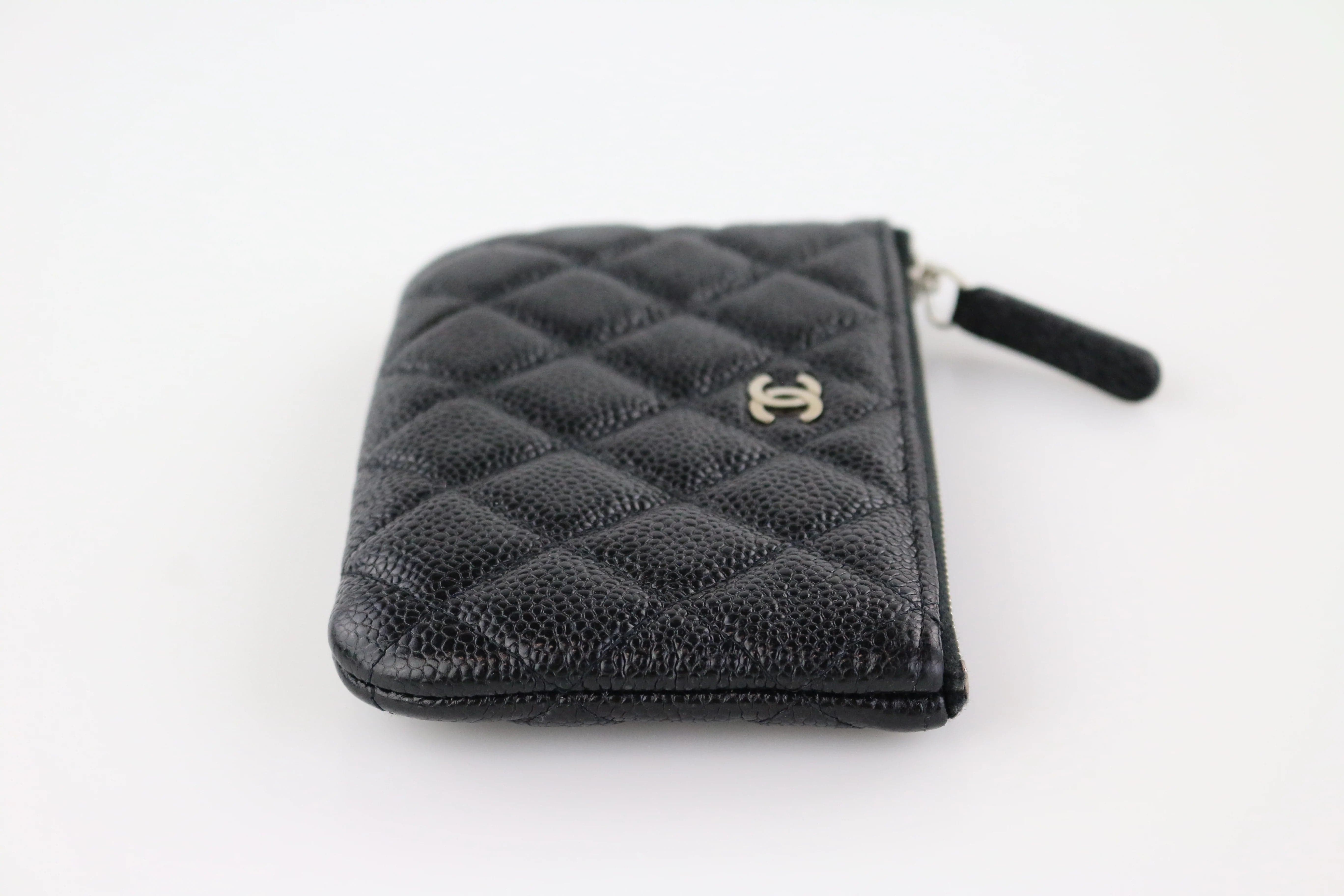 LuxuryPromise Chanel small O case