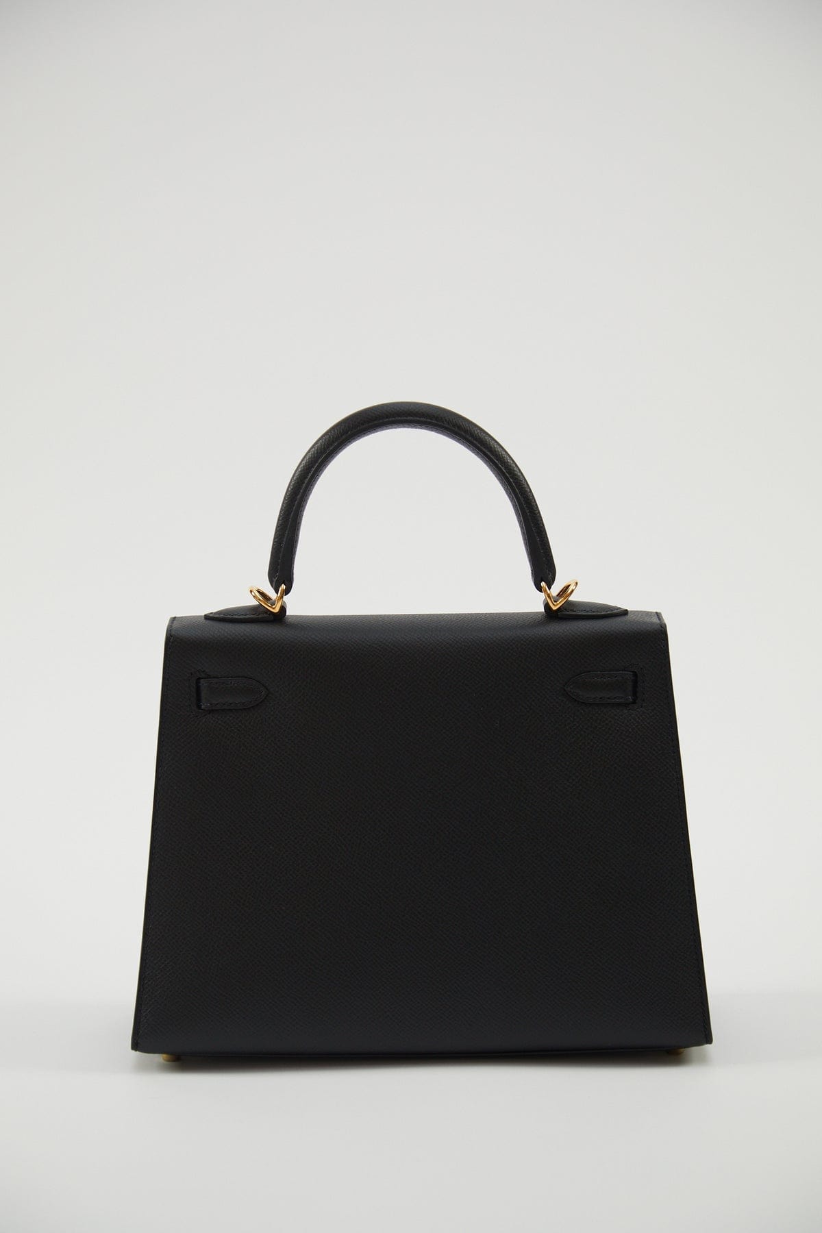 LuxuryPromise HERMÈS KELLY 28CM BLACK Epsom Leather with Gold Hardware