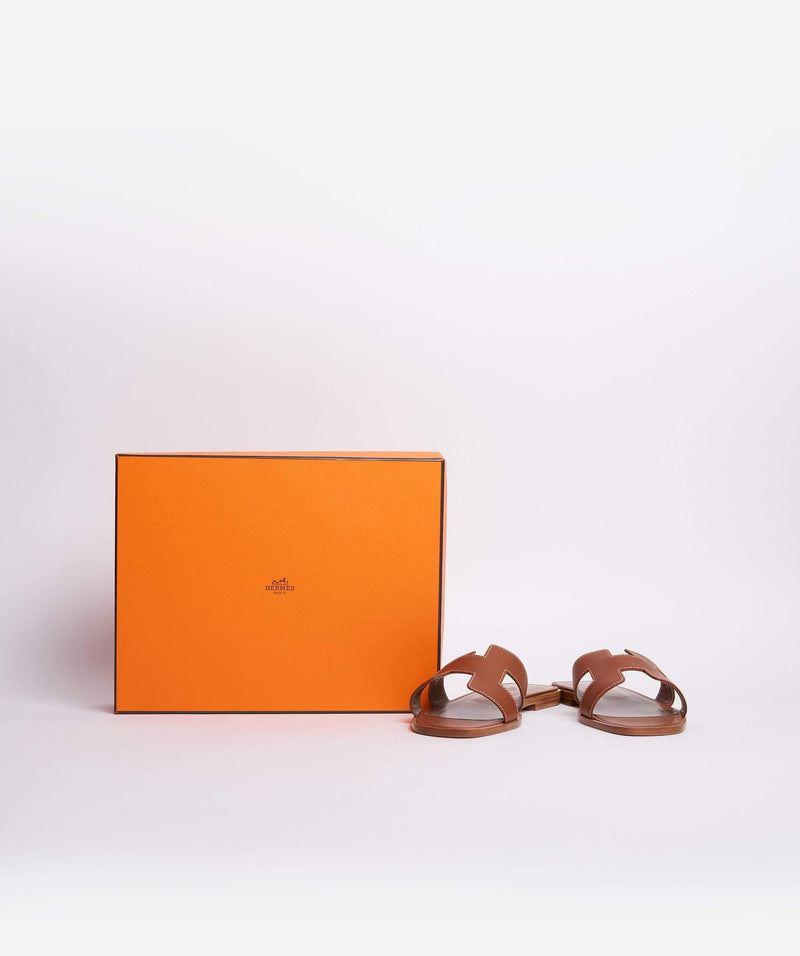 LuxuryPromise Hermes oran sandals gold