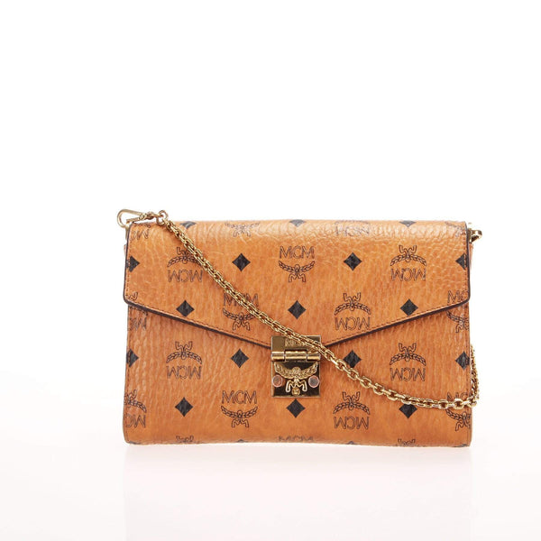 Mcm hotsell flap wallet